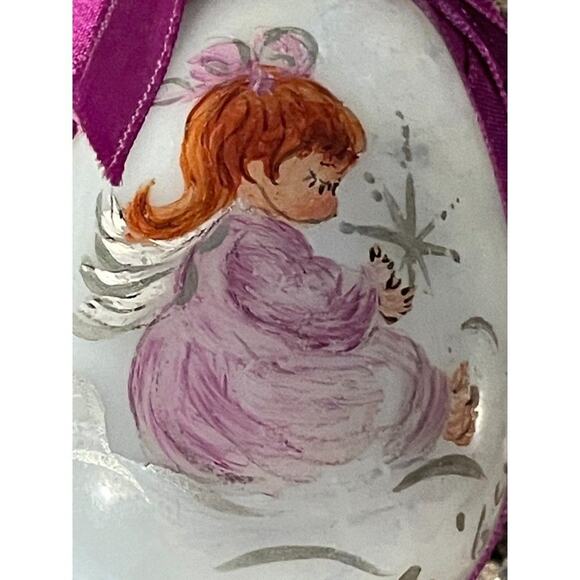 Hand Painted Egg with Angels - Vintage - Picture 4 of 4